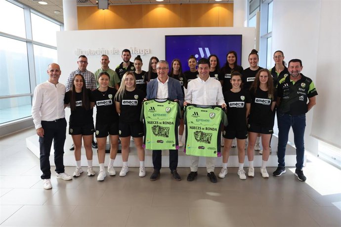 Francisco Salado recibe al equipo de fútbol sala femenino Nueces de Ronda Atlético Torcal