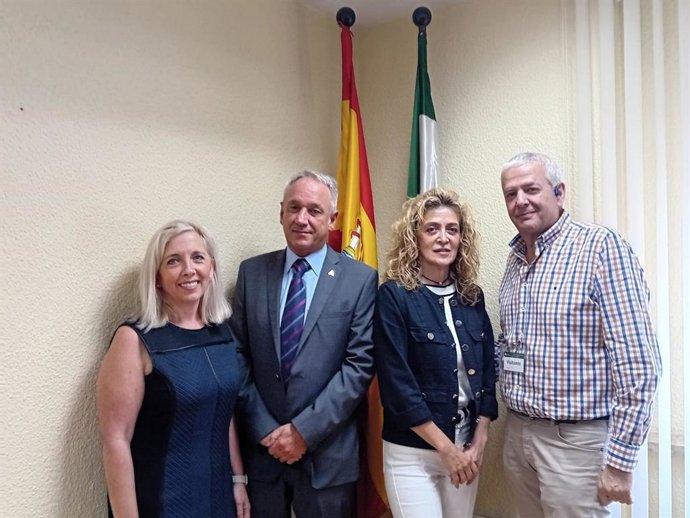 Foto de familia tras la reunión mantenida entre el Satse y el Servicio Andaluz de Salud (SAS).