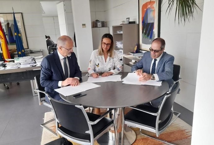 Rita Camblor, en el centro