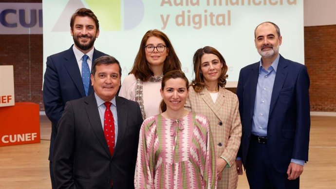 Archivo - AEB, CECA y Unacc presentan el Aula Financiera Digital para facilitar el acceso a contenidos formativos