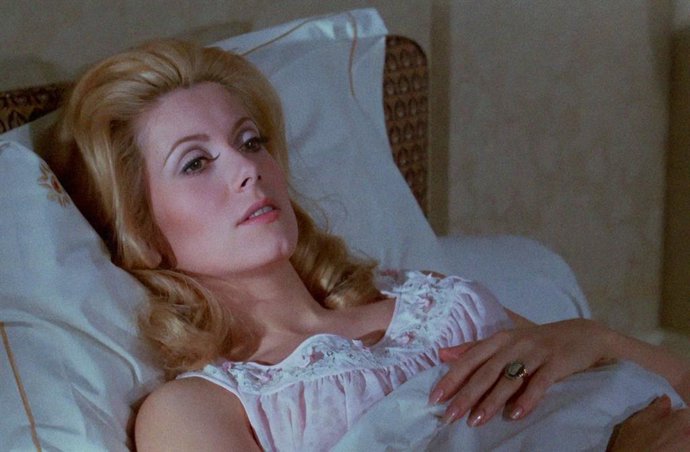 El broche de oro del genio: FlixOlé estrena las películas de la etapa francesa de Luis Buñuel