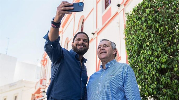 Garriga y Evaristo Troya