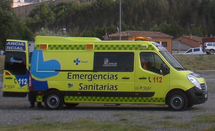 Archivo - Ambulancia de soporte vital básico.