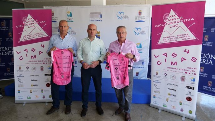 Presentación del desafío ciclista 'Las 4 Cimas'.