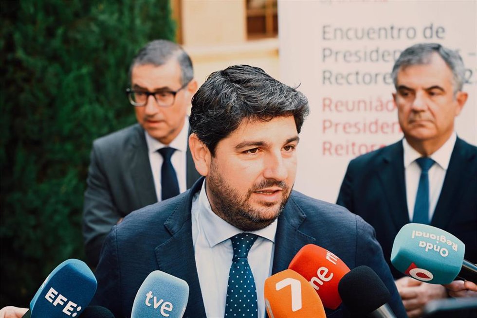 El jefe del Ejecutivo regional, Fernando López Miras