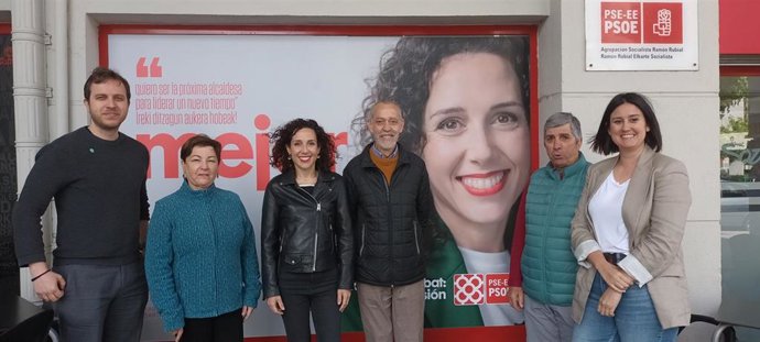 La candidata a la alcaldía de Bilbao por el PSE-EE, Nora Abete, durante la presentación del lema de su candidatura en Txurdinaga
