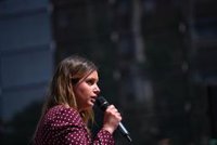 28M.- Jacinto basará su campaña en Vivienda, con actos con ministras y una posible aparición de Pablo Iglesias