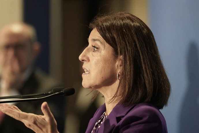 Archivo - La eurodiputada Izaskun Bilbao participa en un desayuno informativo de Fórum Europa, en el hotel Ercilla, a 27 de enero de 2023, en Bilbao, Vizcaya, País Vasco (España).
