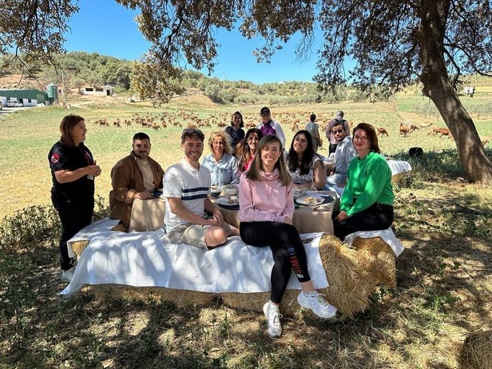 Turismo Costa del Sol refuerza el posicionamiento del segmento de turismo interior con dos famtrips dirigidos a influencers y agencias de viaje en el Valle del Guadalhorce