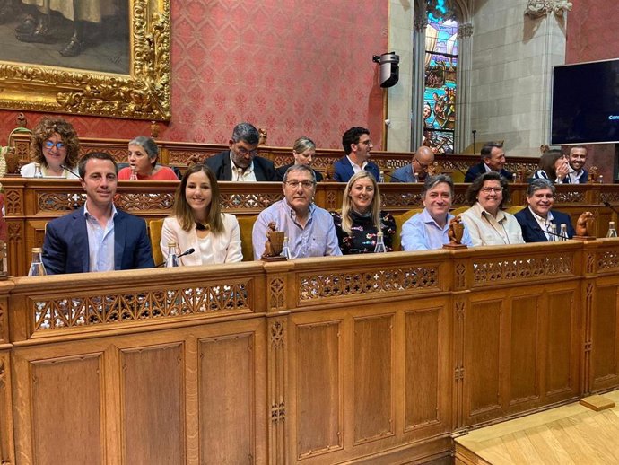 Miembros del PP de Mallorca en el pleno del Consell.
