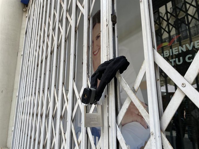 Ataque a la sede del PP de Valncia