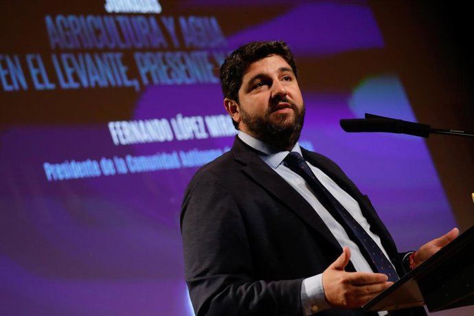 Archivo - El presidente del Partido Popular de la Región de Murcia (PPRM), Fernando López Miras