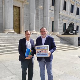 El presidente de la FEFN, José Manuel Trigo, y el director de relaciones institucionales, Luis Herrera.