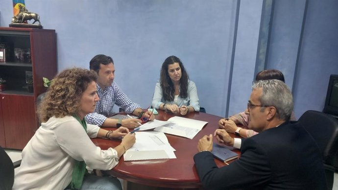 El subdelegado del Campo de Gibraltar se reúne con responsables de la Asociación de Daño Cerebral Adquirido de Cádiz