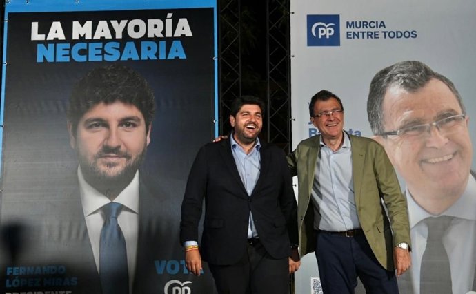 28M.- López Miras (PP) sale a por la mayoría absoluta para "garantizar el futuro de la Región de Murcia"