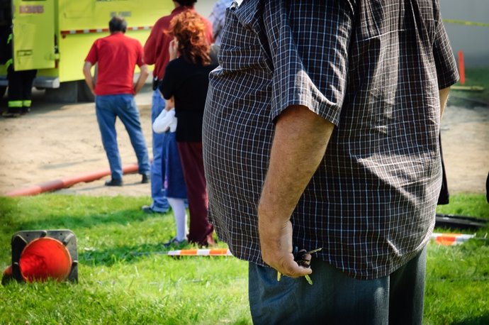 Archivo - Hombre con obesidad. Sobrepeso. Barriga