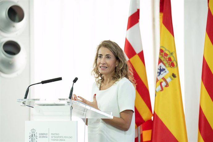 Archivo - La ministra de Transportes, Movilidad y Agenda Urbana, Raquel Sánchez.
