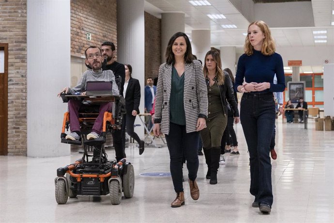 Archivo - (I-D) El portavoz de Unidas Podemos en el Congreso, Pablo Echenique; la ministra de Derechos Sociales, Ione Belarra; la portavoz adjunta en la Asamblea de Madrid, Alejandra Jacinto, y la secretaria de Organización de Unidas Podemos, Lilith Ver