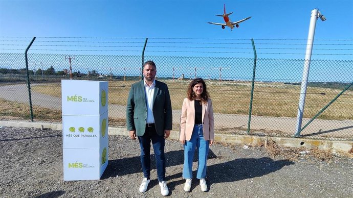 Los candidatos de MÉS per Mallorca al Parlament, Lluís Apesteguia y Maria Ramon.