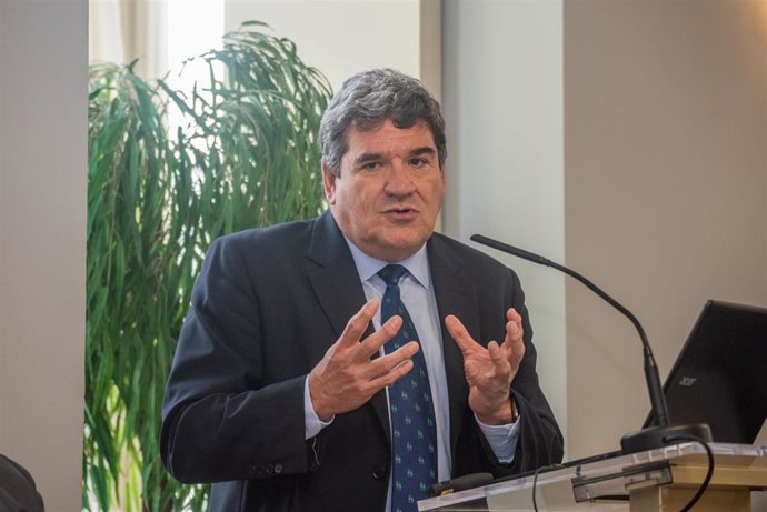 El ministro de Inclusión, Seguridad Social y Migraciones, José Luis Escrivá