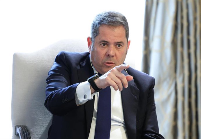 El presidente de Cepyme, Gerardo Cuerva, interviene en un desayuno organizado por Club Initio, en el Hotel Intercontinental, a 18 de abril de 2023, en Madrid (España).