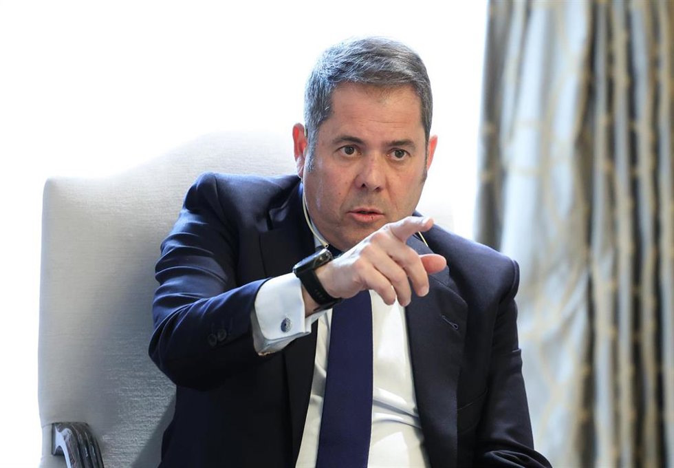 El presidente de Cepyme, Gerardo Cuerva, interviene en un desayuno organizado por Club Initio, en el Hotel Intercontinental, a 18 de abril de 2023, en Madrid (España).