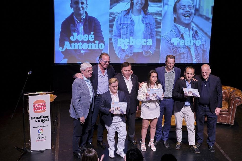 LaLiga Genuine Santander y Burger King presentan su documental 'Fanáticos de lo Real'