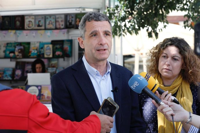 El candidato de Ciudadanos (CS) la Alcaldía de Toledo, Esteban Paños.