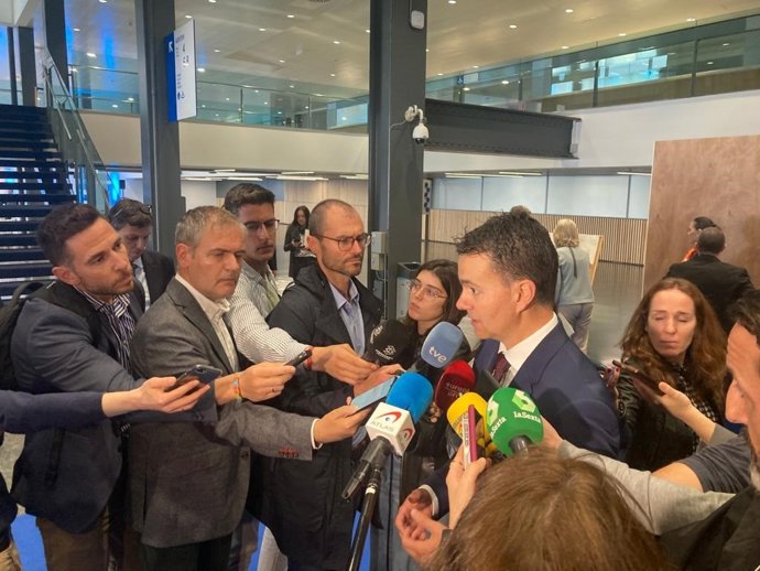 El ministro de Industria, Comercio y Turismo, Héctor Gómez.