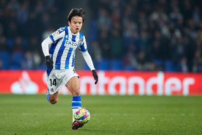 Archivo - El centrocampista japonés Takefusa Kubo durante un partido de la Real Sociedad