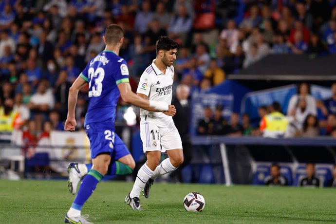 Archivo - El delantero Marco Asensio (Real Madrid), durante un encuentro ante el Getafe de LaLiga Santander 2022-2023. 