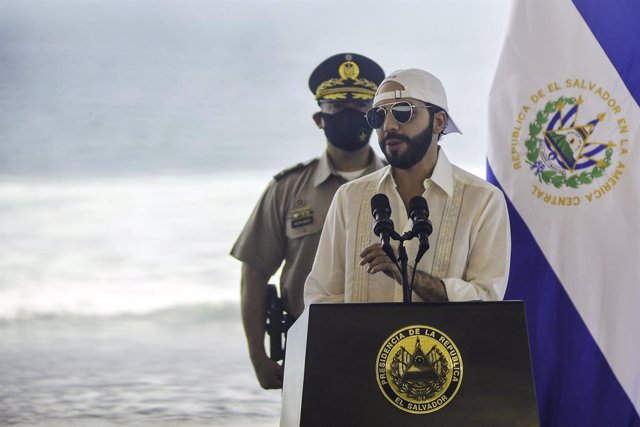 Archivo - May 29, 2021, Tamanique, La Libertad, El Salvador: Salvadoran President, Nayib Bukele speaks during the event..The International Surfing Association inaugurated the 2022 World Surf Games, the last qualifying round for surfers to get a ticket to 