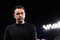 Xavi: "Busquets es el mejor mediocentro que han visto mis ojos"