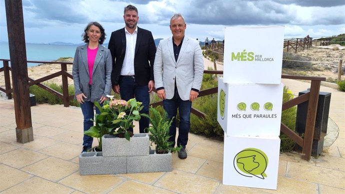 Apesteguia, Alzamora y Truyol presentan el manifiesto 'L'ecologisme va a MÉS'