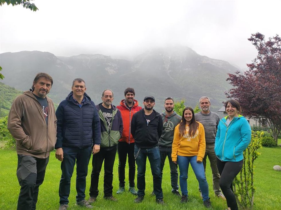 Los candidatos de CHA a las Cortes por Huesca Joaquín Palacín y José Ramón Ceresuela.