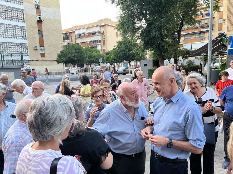 El alcalde de Sevilla y candidato a la reelección, Antonio Muñoz, en La Carrasca