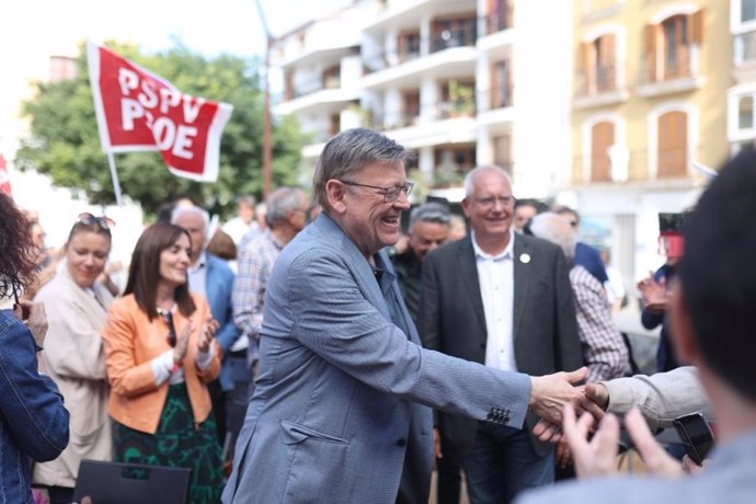 El 'president' de la Generalitat y candidato a la reelección por el PSPV-PSOE, Ximo Puig, en un acto este sábado en Dénia (Alicante)