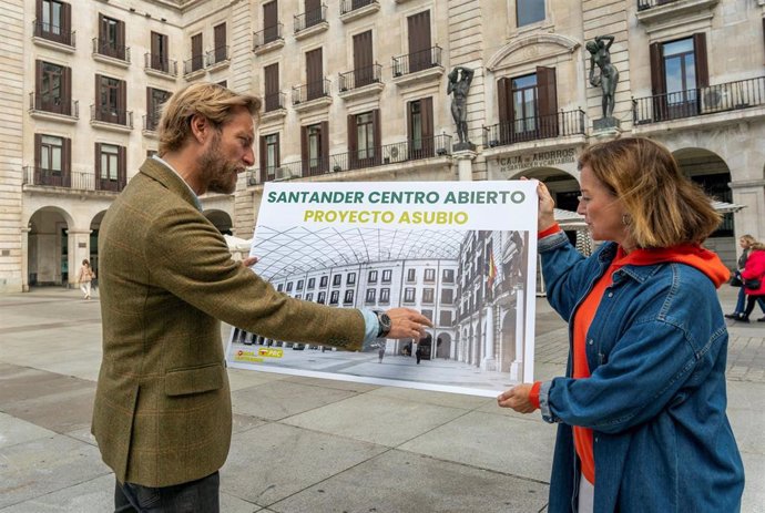 Archivo - Felipe Piña presenta el proyecto 'Santander centro abierto'