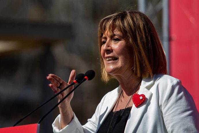 Archivo - La actual alcaldesa de LHospitalet y candidata a la reelección, Nuria Marín