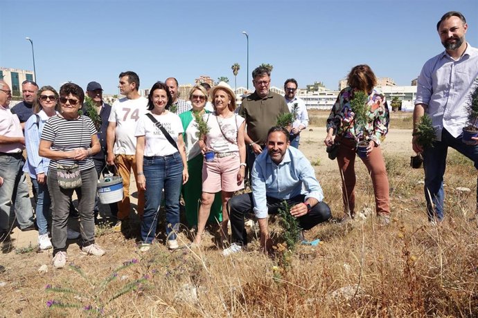 Daniel Pérez se ha comprometido a poner en marcha un plan de arborización de la ciudad.