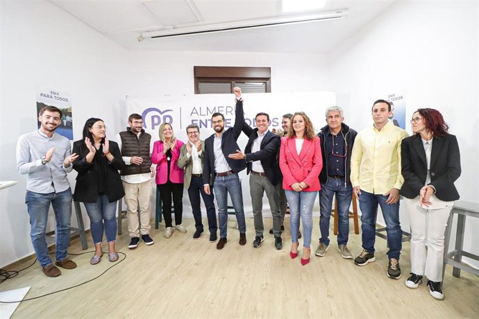 Presentación de la candidatura del PP en Enix