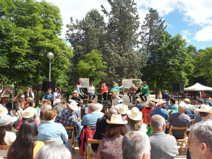 Más Madrid sigue su recorrido electoral con parada en Villaverde