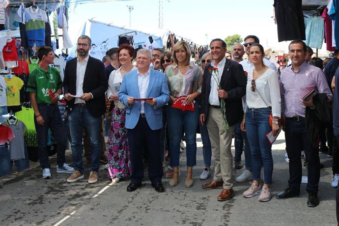 Pepe Vélez, junto a José Antonio Serrano, hoy en El Raal