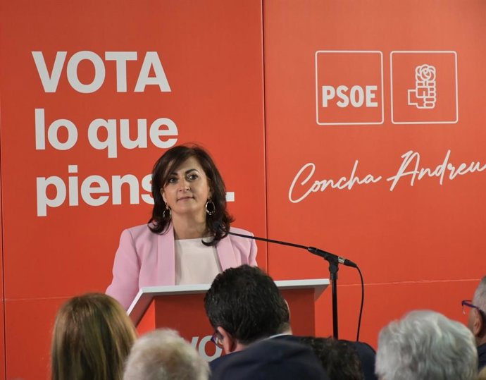 La candidata del PSOE a la Presidencia, Concha Andreu