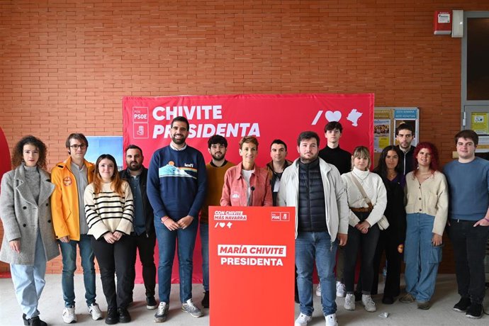 María Chivite, candidata de PSN a la Presidencia de Navarra, en un acto electoral en Orkoien.