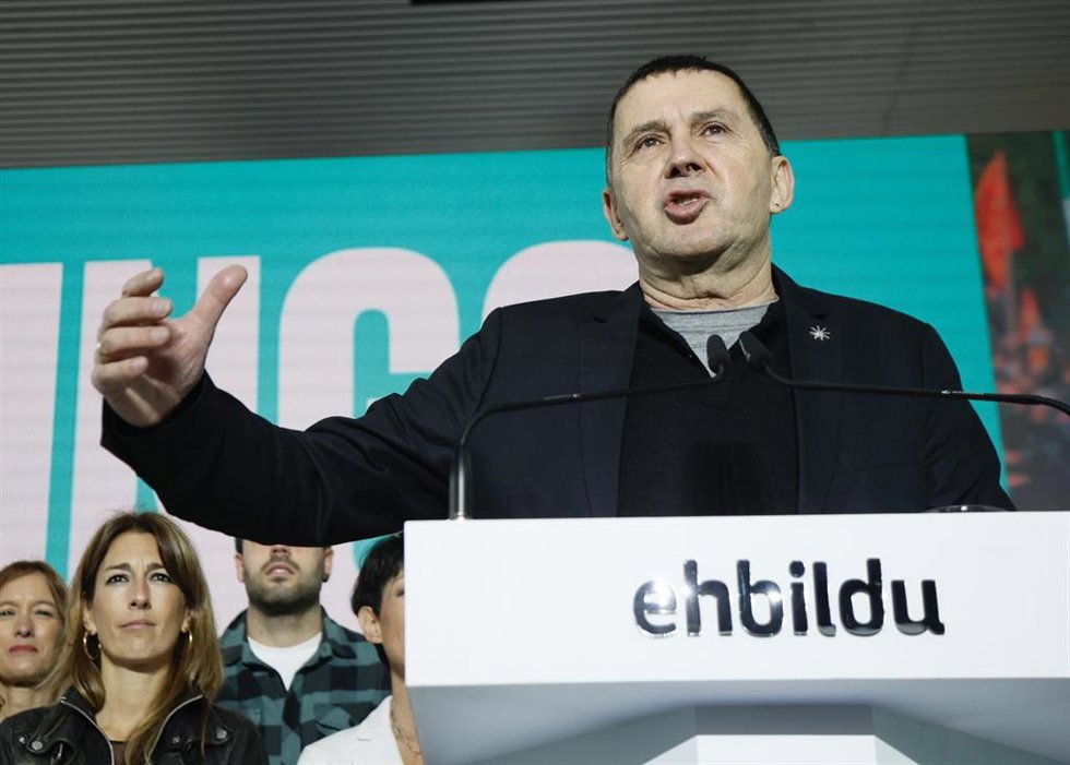 El líder de EH Bildu, Arnaldo Ortegi, en Arrasate (Gipuzkoa)