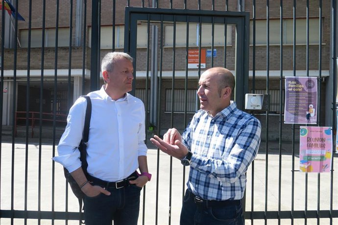 El Candidato De Podemos A La Alcaldía De Zaragoza, Fernando Rivarés.