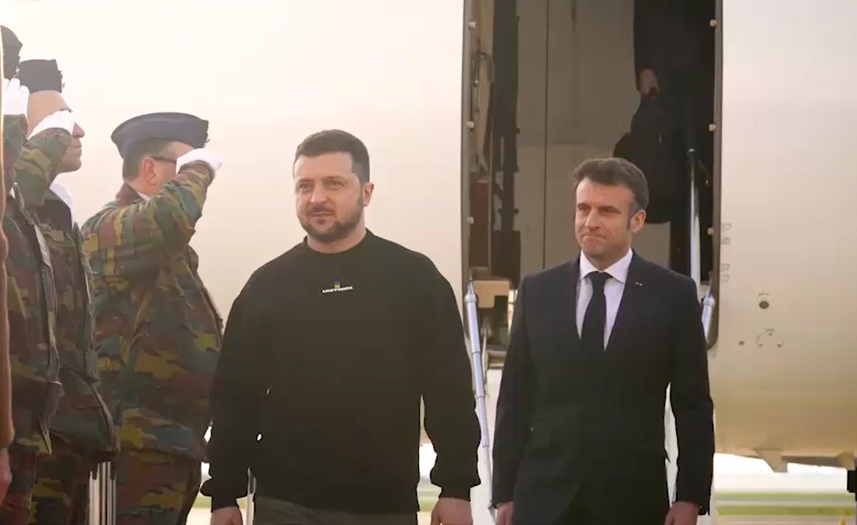 Zelensky travels to France in a new stop on his European tour