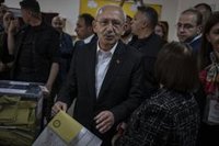 Kilidaroglu acusa a Erdogan de impedir la transmisión de resultados electorales