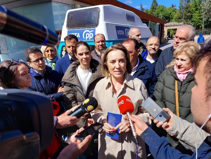 La secretaria general del Partido Popular y portavoz en el Congreso de los Diputados, Cuca Gamarra, en imagen de archivo en Soria